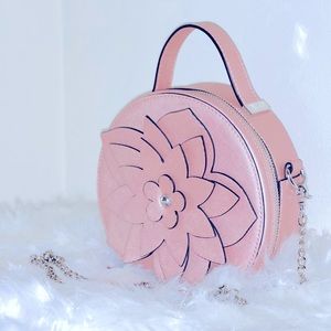 Christian Siriano 3D flower 🌸 crossbody bag